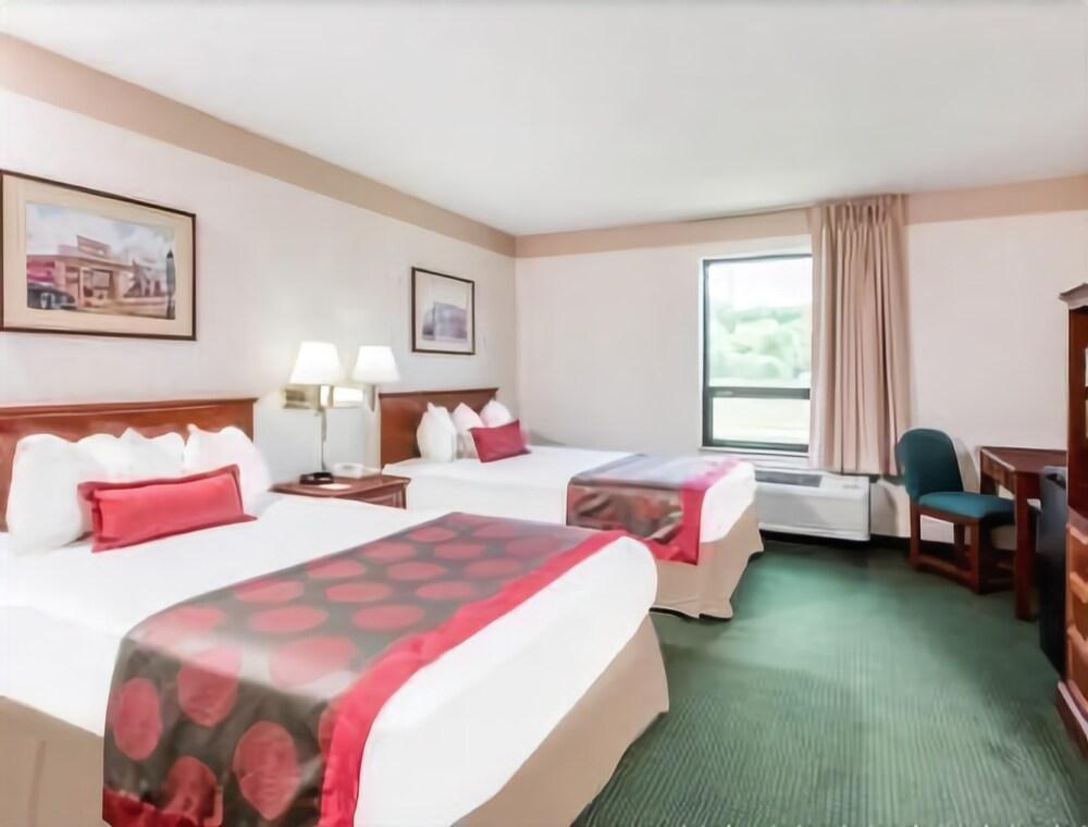 Ramada By Wyndham Strasburg Dover Dış mekan fotoğraf